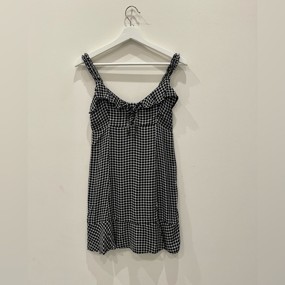 Checkered short XS American Eagle dress.